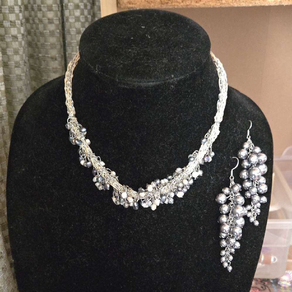 Vintage Edgy Necklace Set
